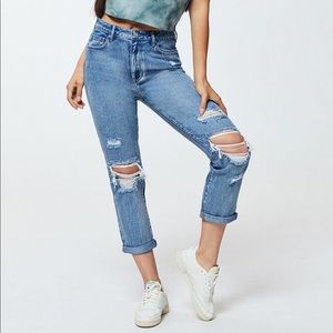 PacSun Ripped Boyfriend Jeans